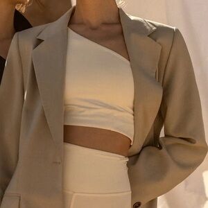 Alohas Manola Asymmetrical Shoulder Naked Top Bra Avorio